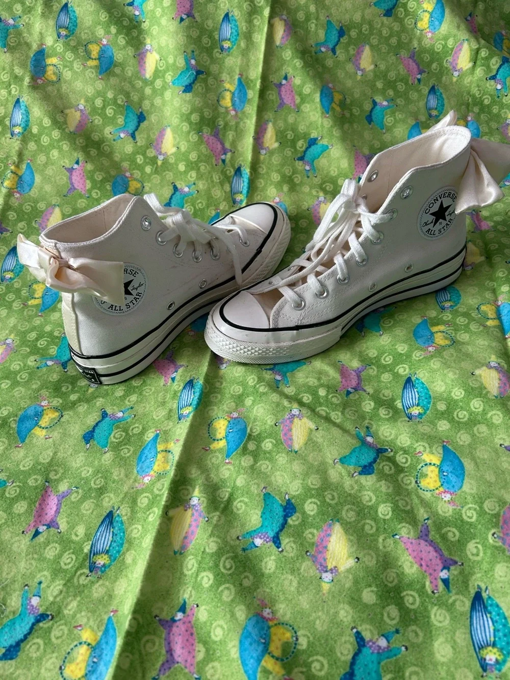 Converse Women’s Chuck 70 Bows Canvas